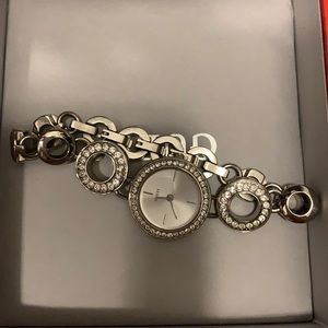 Guess bracelet watch